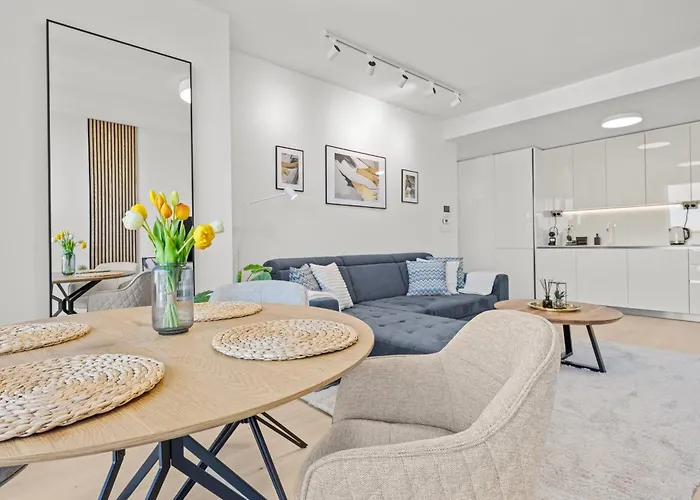 X34th Floor - Touch The Clouds In The Tallest Building In Eurovea * Bratislava